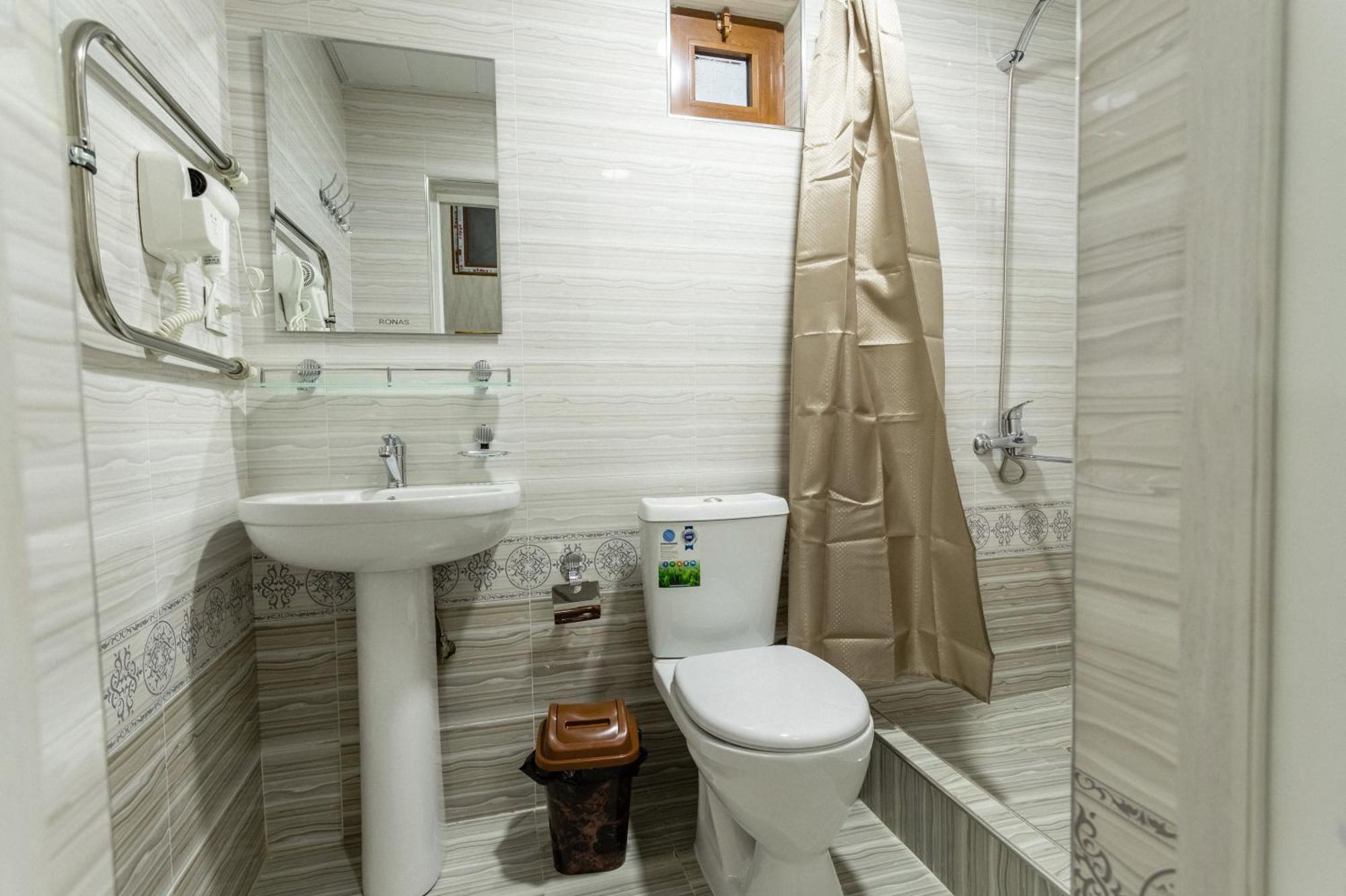 Osiyo Plaza Hotel Самарканд Экстерьер фото